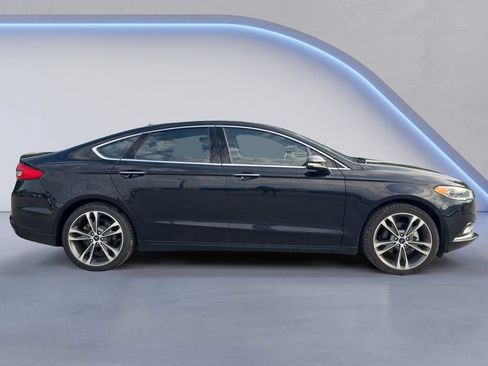 Used 2018 Ford Fusion Titanium AWD/4WD image 8