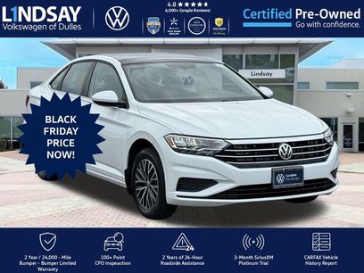 Used 2021 Volkswagen Jetta SE w/ SE Cold Weather Package