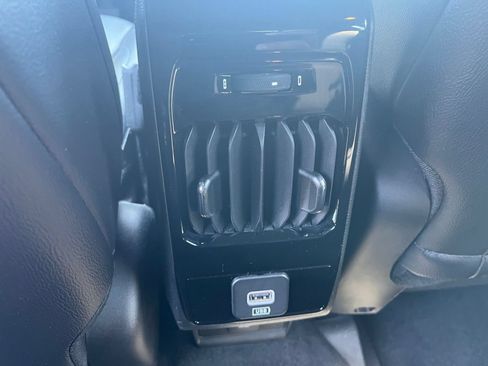 Used 2025 Jeep Compass Latitude AWD/4WD image 22