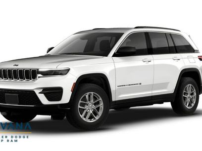 New 2026 Jeep Grand Cherokee Laredo