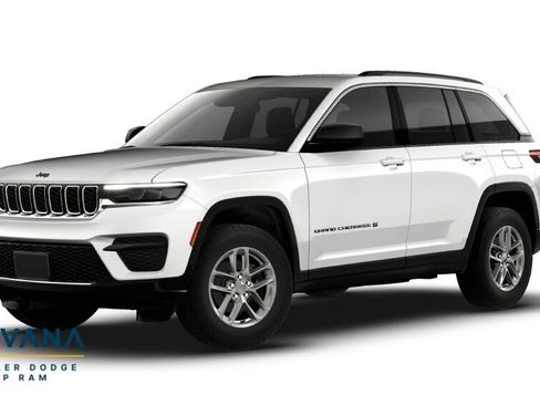 New 2026 Jeep Grand Cherokee Laredo image 1
