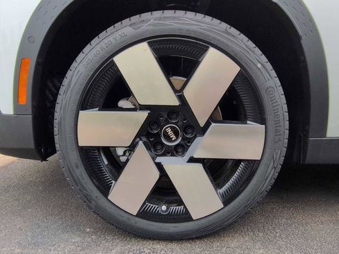 New 2025 MINI Cooper Countryman S w/ Comfort Package Max image 14