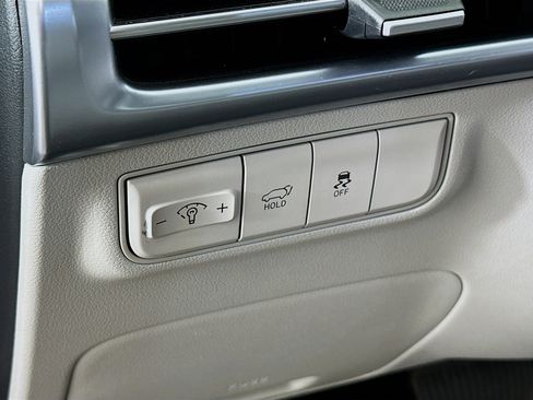 Used 2025 Hyundai Tucson SEL image 17