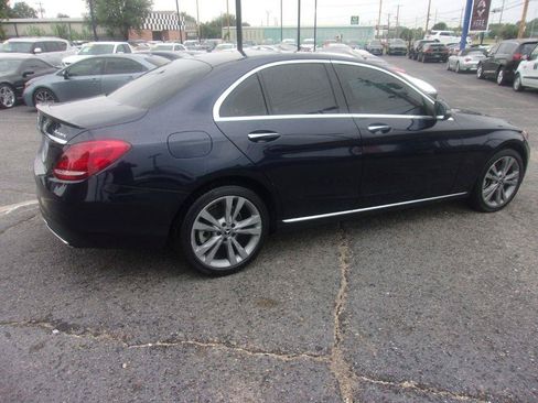 Used 2018 Mercedes-Benz C 300 4MATIC Sedan image 5