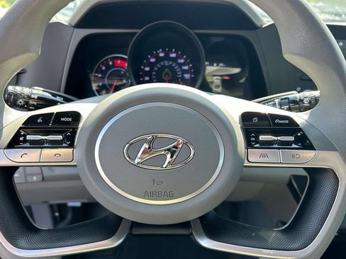 Used 2023 Hyundai Elantra SEL FWD image 24