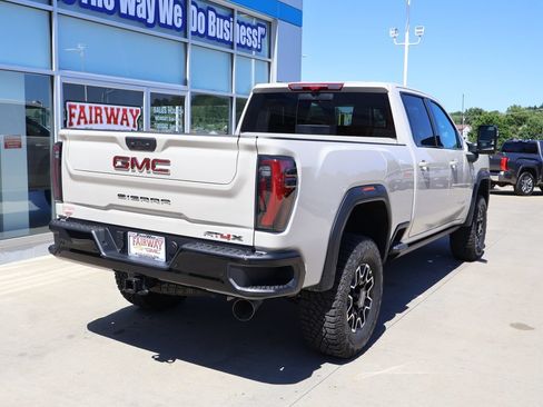 New 2026 GMC Sierra 2500 AT4X AWD/4WD image 3