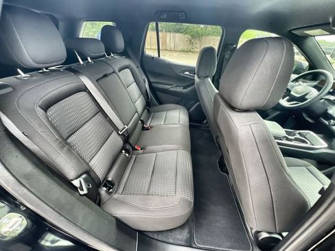 Used 2025 Chevrolet Equinox LT image 26