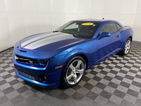 Used 2010 Chevrolet Camaro SS w/ RS Package RWD image 7