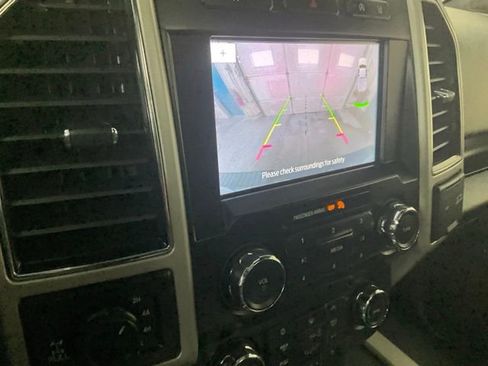 Used 2020 Ford F150 Lariat AWD/4WD image 11
