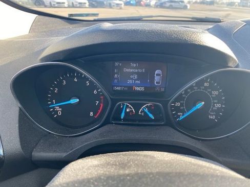 Used 2019 Ford Escape Titanium image 19