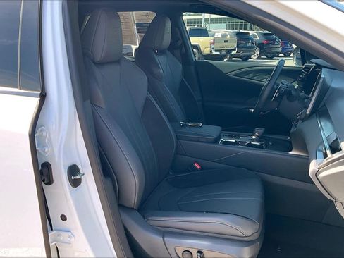 Used 2023 Lexus RX 500h F Sport w/ Cold Area Package image 9