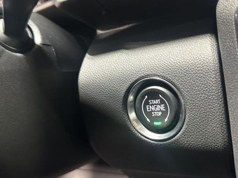 New 2025 GMC Acadia AT4 w/ Super Cruise Package image 30