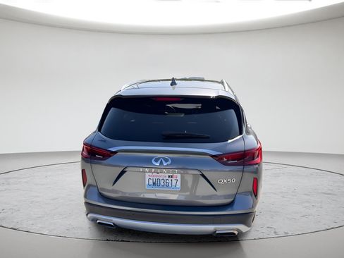 Used 2022 INFINITI QX50 Luxe FWD image 4
