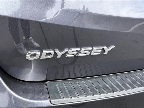 Used 2019 Honda Odyssey EX image 32