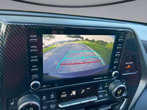 Used 2021 Toyota Highlander XSE FWD image 24