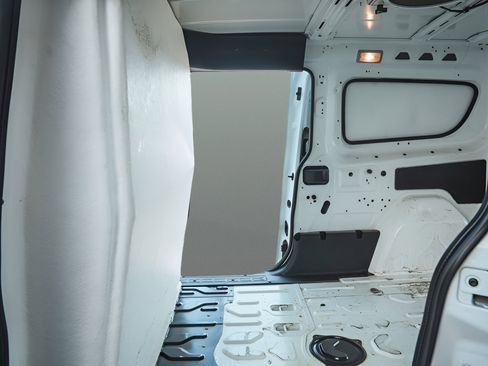 Used 2022 RAM ProMaster City Tradesman FWD image 11