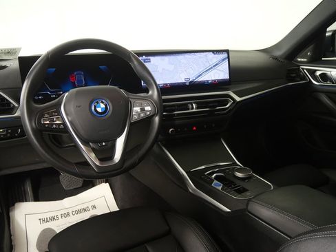 Used 2023 BMW i4 eDrive35 image 17