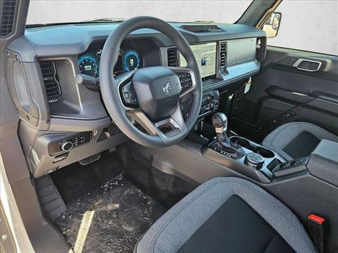 New 2026 Ford Bronco 4-Door AWD/4WD image 3