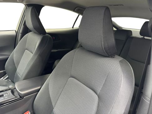 Used 2024 Toyota Prius LE image 27