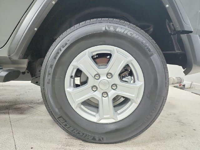 Used 2022 Jeep Wrangler Unlimited Sport AWD/4WD image 40