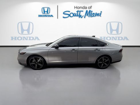 Used 2024 Honda Accord Sport image 4