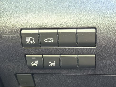 Used 2022 Lexus RX 350 FWD w/ Premium Package image 13