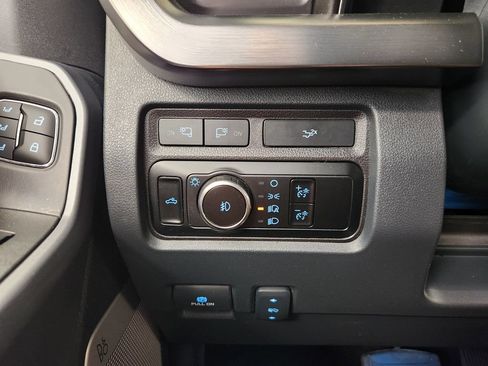 Used 2024 Ford F250 Lariat AWD/4WD image 21