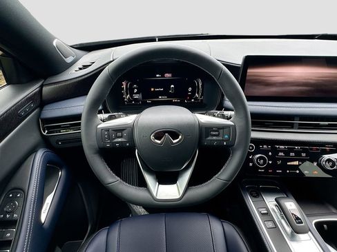 Used 2026 INFINITI QX60 Sport w/ Dark Cargo Package image 12