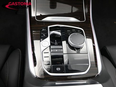 Used 2025 BMW X5 xDrive40i image 15