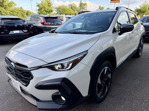 Used 2025 Subaru Crosstrek 2.5i Limited w/ Crosstrek Mirror Package AWD/4WD image 7