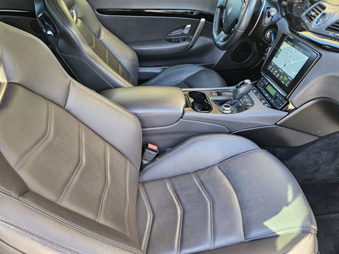 Used 2019 Maserati GranTurismo MC image 16