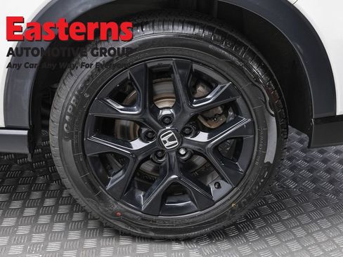 Used 2023 Honda HR-V Sport image 8