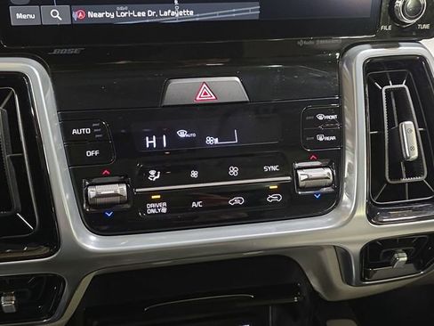 Used 2023 Kia Sorento SX Prestige image 24