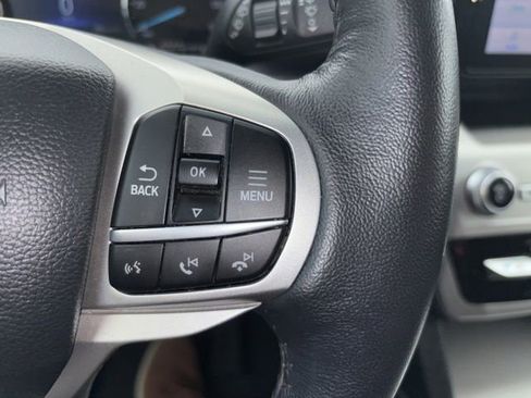 Certified 2022 Ford Explorer XLT AWD/4WD image 32