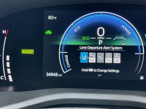 Used 2025 Toyota Camry SE w/ Multimedia Upgrade Package FWD image 8