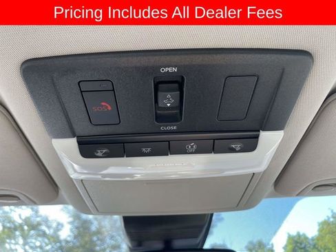 Used 2020 Nissan Altima 2.5 SL FWD image 35