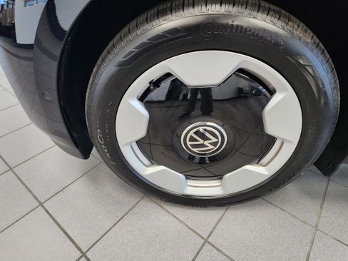 New 2025 Volkswagen ID. Buzz Pro S Plus image 7