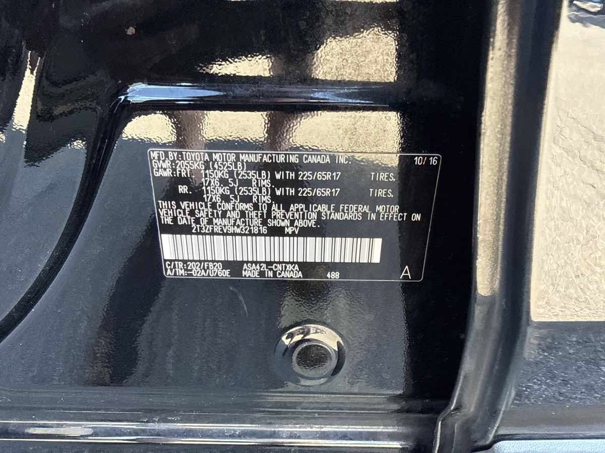 Used 2017 Toyota RAV4 LE w/ Carpet Mat Package FWD image 23