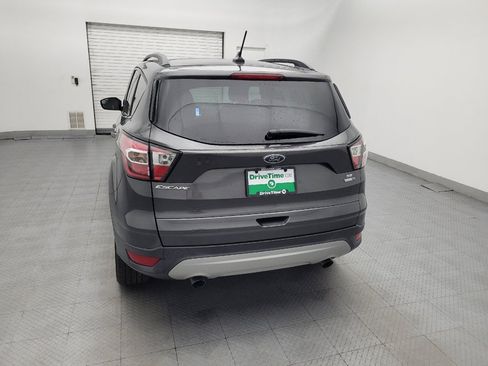 Used 2018 Ford Escape SE w/ SE Sync 3 Package AWD/4WD image 6