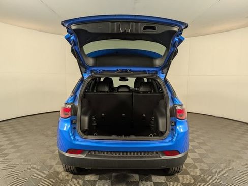 New 2025 Jeep Compass Latitude w/ Altitude Special Edition image 9