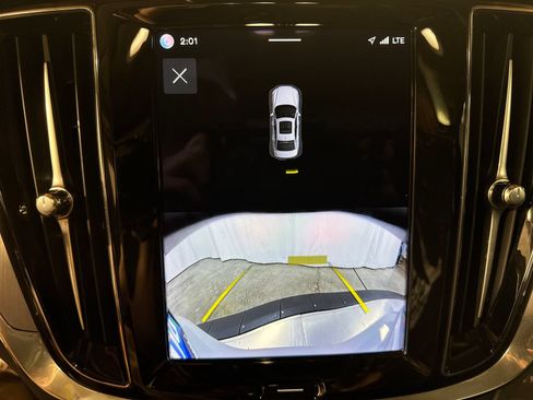 Used 2024 Volvo S60 B5 Core FWD image 17