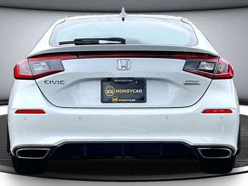 Used 2024 Honda Civic Sport Touring image 5