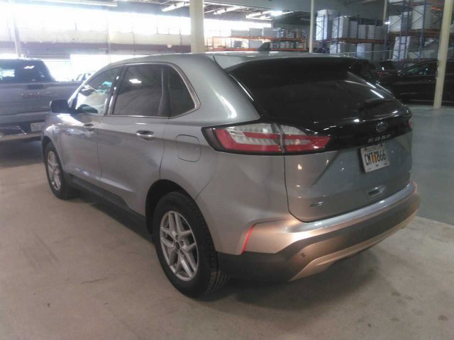 Used 2024 Ford Edge SEL AWD/4WD image 3