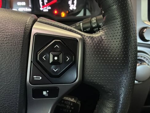 Used 2023 Toyota 4Runner SR5 Premium w/ Moonroof Package AWD/4WD image 22