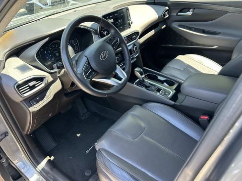 Used 2019 Hyundai Santa Fe FWD image 16