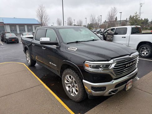 Used 2019 RAM 1500 Limited image 3