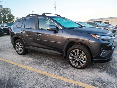Certified 2025 Toyota RAV4 Limited FWD image 7