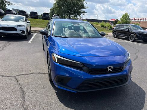 Used 2023 Honda Civic Sport image 24