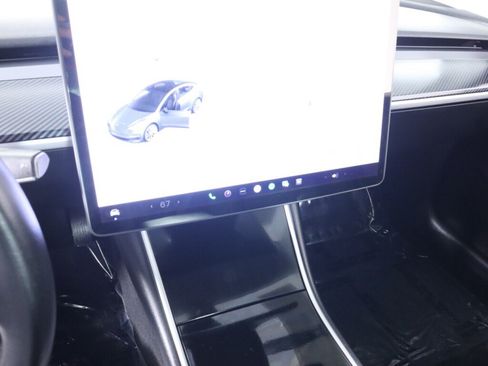 Used 2018 Tesla Model 3 RWD image 13