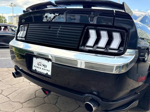 Used 2006 Ford Mustang Premium RWD image 37